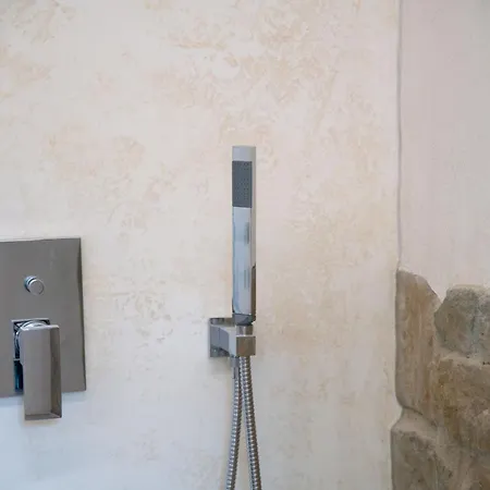 Ciabot Donna Rosa בית נופש סנטו סטפאנו בלבו